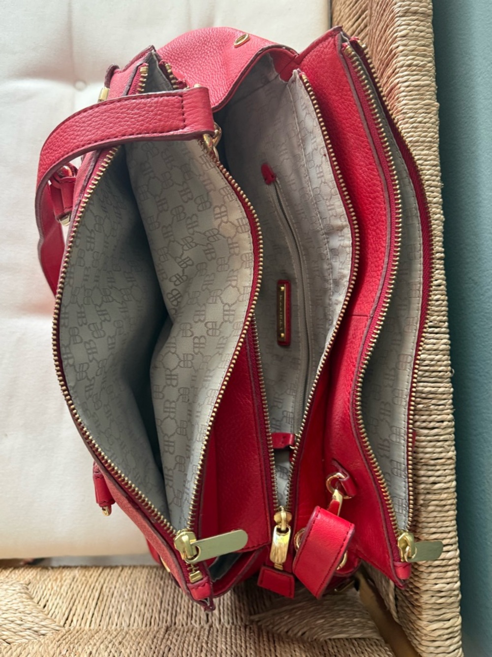 Banana Republic Red lined Leather Tote Handbag with Gold Hardware - Picture 4 of 16